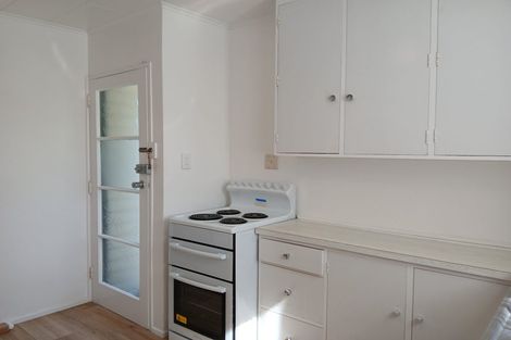 Photo of property in 12/52 Leighton Avenue, Waiwhetu, Lower Hutt, 5010