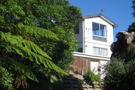 Photo of property in 35 Ngaio Gorge Road, Ngaio, Wellington, 6035