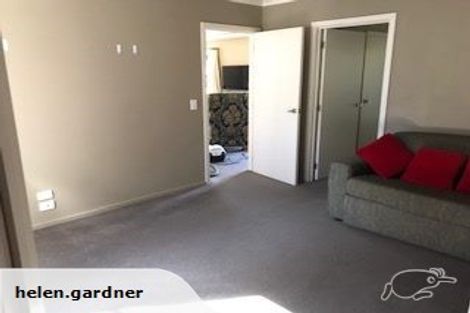 Photo of property in 15 Paradise Place, Lake Hawea, Wanaka, 9382