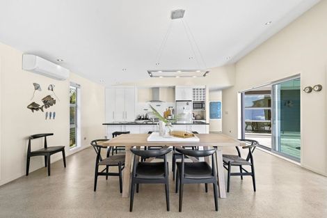 Photo of property in 47 Taumata Road, Omaha, 0986