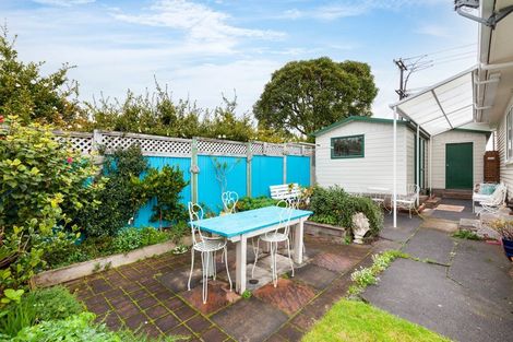Photo of property in 51 Lyn Street, Lynmouth, New Plymouth, 4310