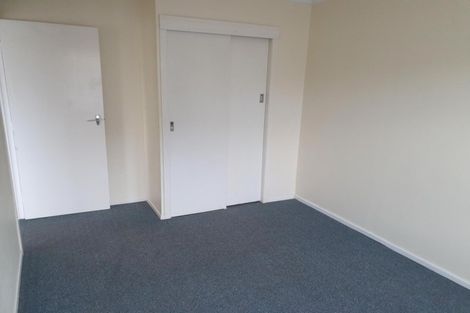 Photo of property in 39a Simons Street, Moturoa, New Plymouth, 4310