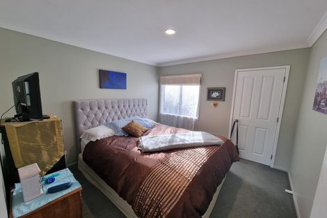 Photo of property in 22 Kaiwaka Road, Waiuku, 2123