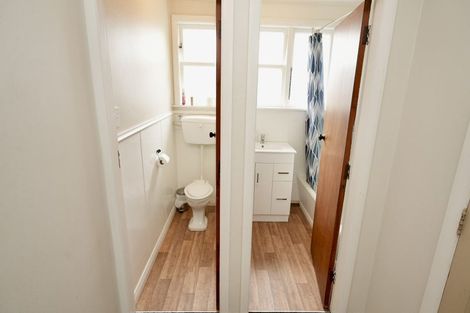 Photo of property in 9 Manawatu Street, Hokowhitu, Palmerston North, 4410