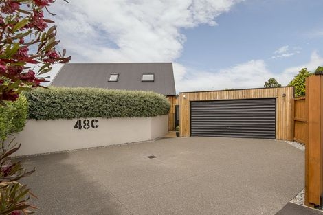 Photo of property in 3/48 Mcfaddens Road, St Albans, Christchurch, 8052