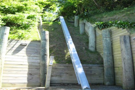 Photo of property in 27 Homebush Road, Khandallah, Wellington, 6035