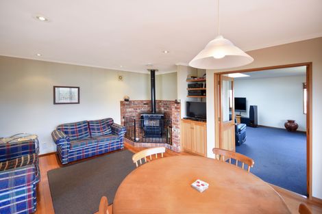 Photo of property in 22 Bayne Terrace, Macandrew Bay, Dunedin, 9014