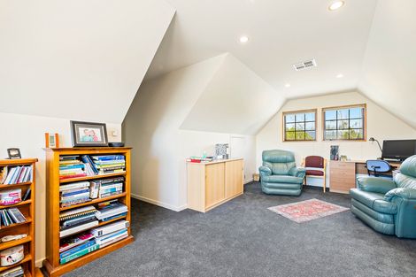 Photo of property in 71 Govan Road, Galloway, Alexandra, 9393