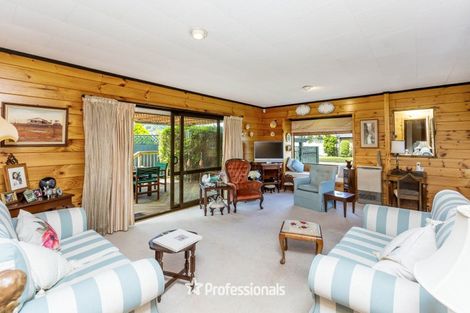 Photo of property in 10 Laredo Grove, Totara Park, Upper Hutt, 5018