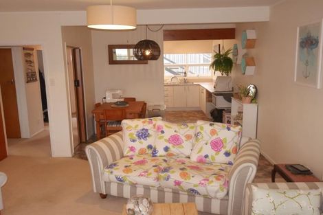 Photo of property in 1 Aurora Street, Petone, Lower Hutt, 5012