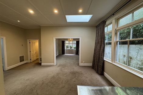 Photo of property in 29 Maida Vale Road, Roseneath, Wellington, 6011