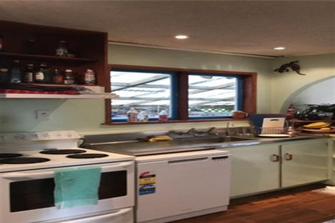 Photo of property in 41 Seon Place, Birkdale, Auckland, 0626