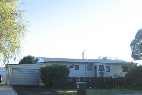 Photo of property in 71 Arawhata Road, Paraparaumu, 5032