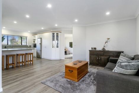 Photo of property in 56 Balmoral Drive, Hilltop, Taupo, 3330