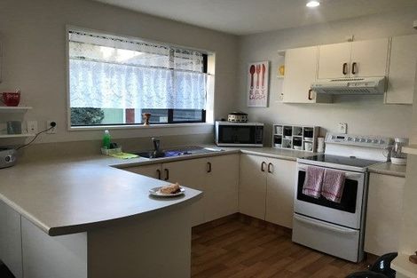 Photo of property in 27a Blair Avenue, Papanui, Christchurch, 8053