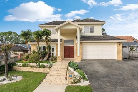 Photo of property in 22 Attymon Lane, East Tamaki, Auckland, 2016