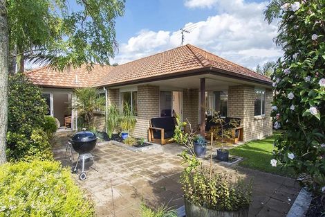 Photo of property in 11 Ardkeen Place, East Tamaki, Auckland, 2016