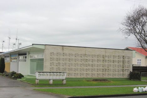 Photo of property in 72d Queen Street West, Levin, 5510