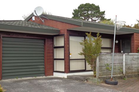 Photo of property in 3/16 Evans Road, Glen Eden, Auckland, 0602