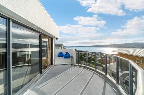 Photo of property in 5 Bowsprit Way, Whitby, Porirua, 5024