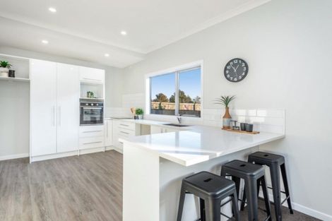 Photo of property in 1 Morris Road, Hillcrest, Hamilton, 3216