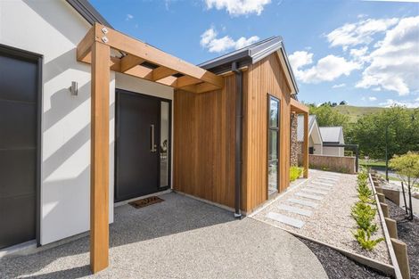 Photo of property in 6 Old Farm Road, Stoke, Nelson, 7011