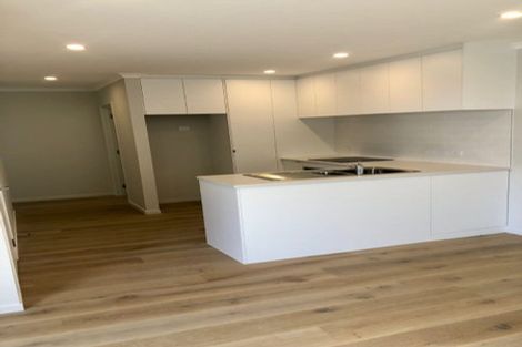 Photo of property in 2 Patariki Way, Beach Haven, Auckland, 0626