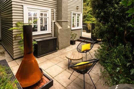 Photo of property in 421 Ohiro Road, Brooklyn, Wellington, 6021