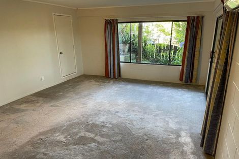 Photo of property in 2/94 Glamorgan Drive, Torbay, Auckland, 0630