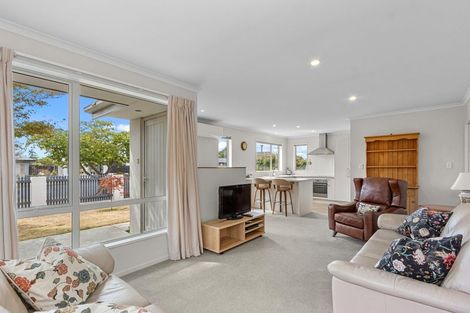 Photo of property in 463a Bower Avenue, Parklands, Christchurch, 8083