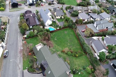 Photo of property in 3 Drayton Drive, Mount Pleasant, Christchurch, 8081