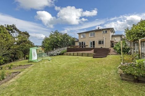 Photo of property in 64 Laurel Oak Drive, Schnapper Rock, Auckland, 0632