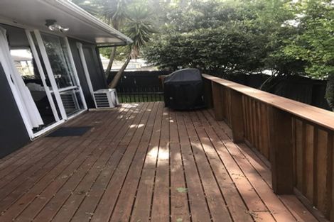 Photo of property in 1/109 Oreil Avenue, West Harbour, Auckland, 0618