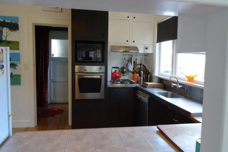 Photo of property in 2 Leicester Street, Picton, 7220