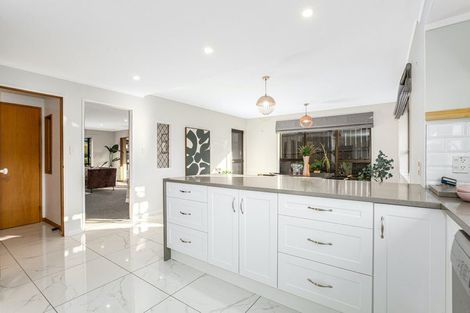 Photo of property in 34 Shackle Lane, Whitby, Porirua, 5024