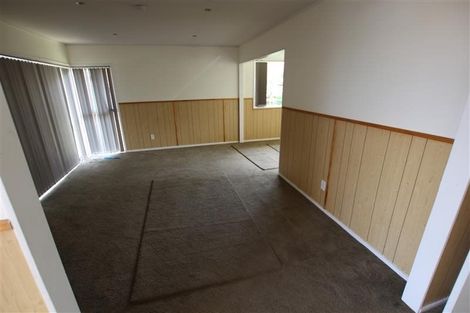 Photo of property in 105 Mahia Road, Wattle Downs, Auckland, 2103