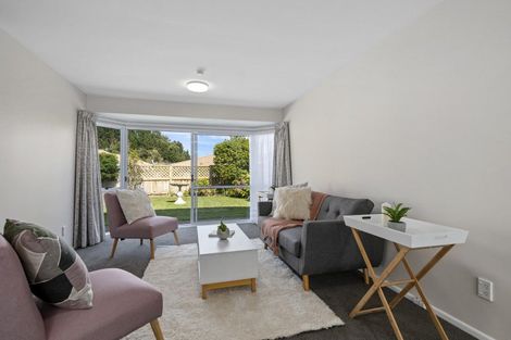 Photo of property in 2/29 Lane Street, Wallaceville, Upper Hutt, 5018