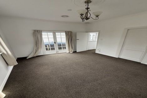 Photo of property in 22 Riddlers Crescent, Petone, Lower Hutt, 5012