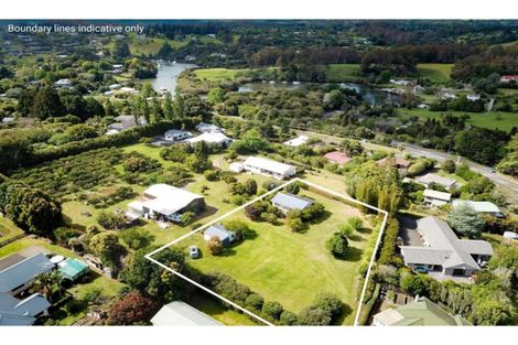 Photo of property in 27 Landing Road, Kerikeri, 0230