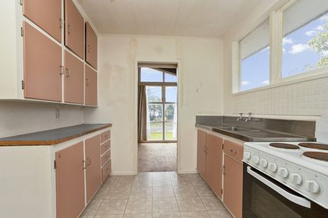 Photo of property in 12 Gardiner Grove, Mangere East, Auckland, 2024