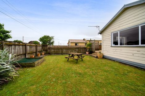 Photo of property in 94 Victoria Street, Hawera, 4610