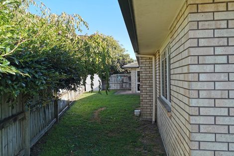 Photo of property in 50a Cairns Crescent, Rototuna, Hamilton, 3210