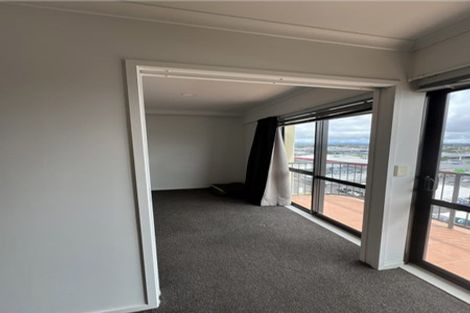 Photo of property in The Rennaissance, 11d/18 Ronwood Avenue, Manukau, Auckland, 2104