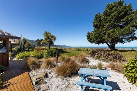 Photo of property in 196 Rarangi Beach Road, Rarangi, Blenheim, 7273
