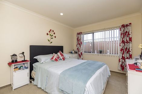 Photo of property in 196 Milne Drive, Paraparaumu, 5032