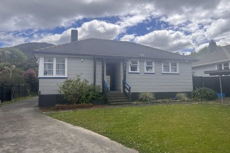 Photo of property in 1 Prebble Grove, Naenae, Lower Hutt, 5011