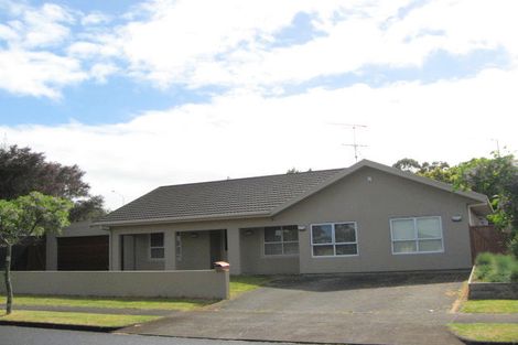 Photo of property in 23 Brylee Drive, Conifer Grove, Takanini, 2112