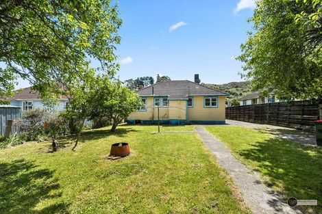 Photo of property in 36 Fleet Street, Naenae, Lower Hutt, 5011