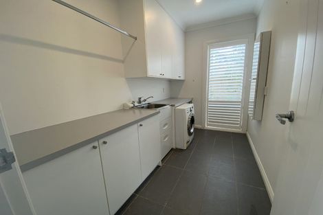 Photo of property in 8 Lochiel Road, Khandallah, Wellington, 6035