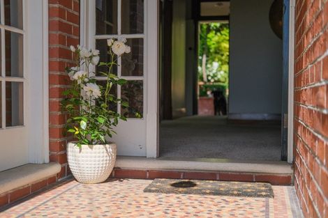 Photo of property in 86 Forbury Road, Saint Clair, Dunedin, 9012